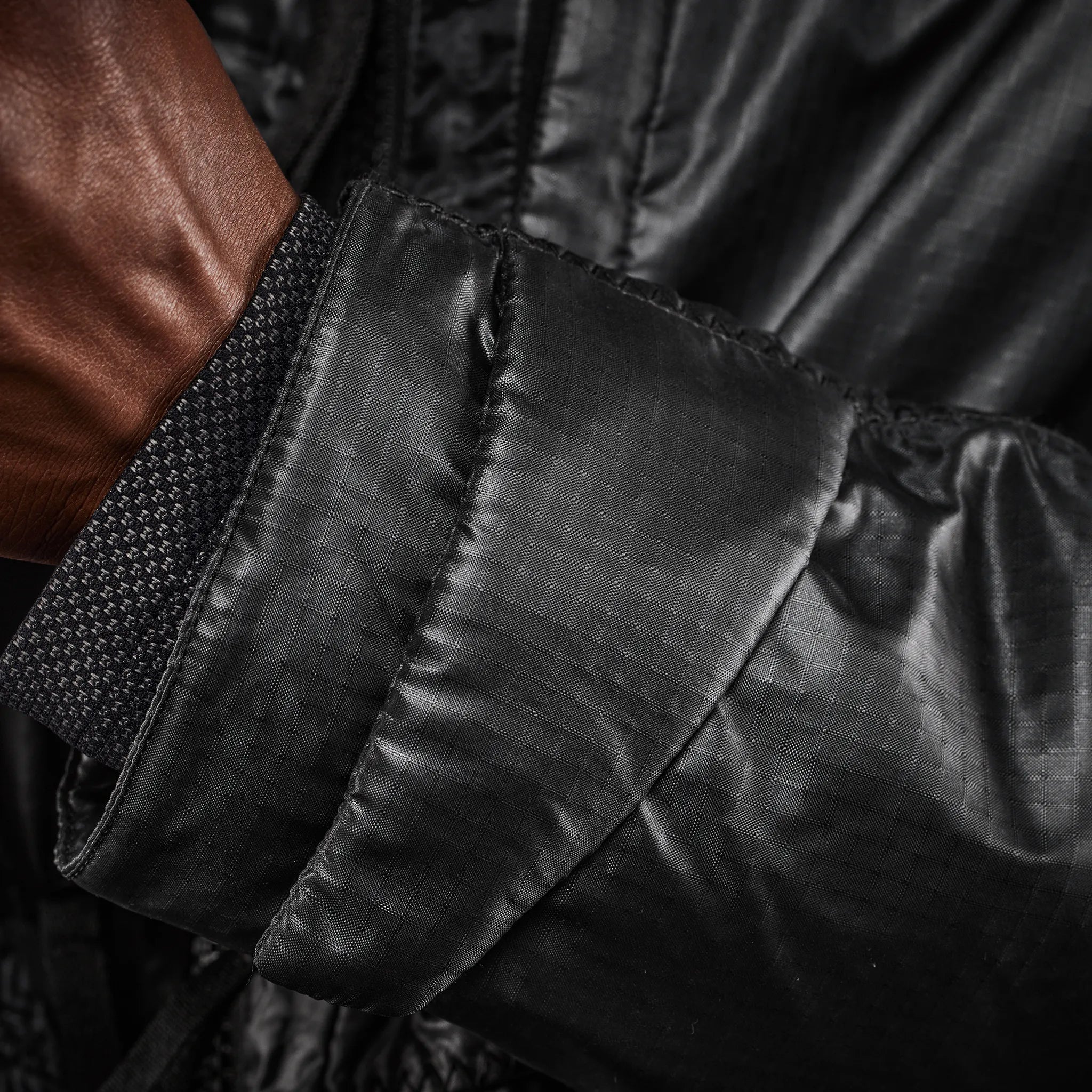 Martian Aerogel Jacket - Stealth Black edition