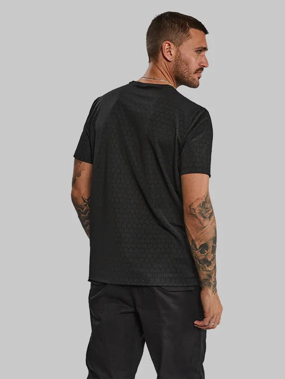 Carbon Fibre T Shirt. Black edition – Vollebak