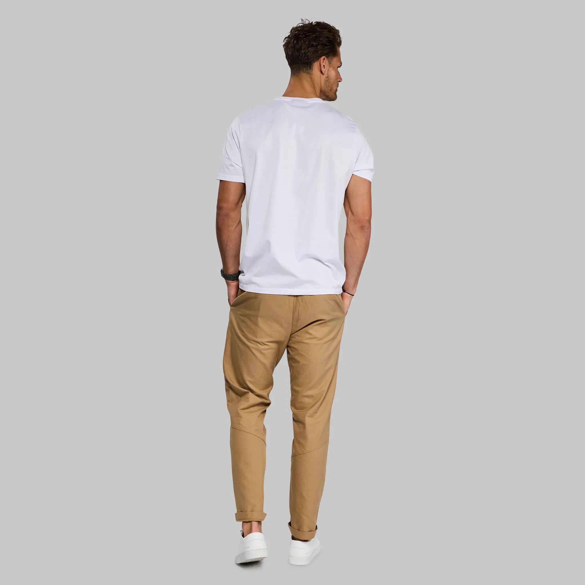 Indestructible Chinos. Sandstone edition