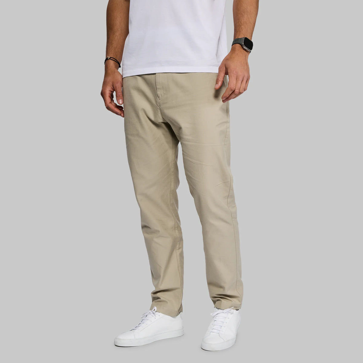 Indestructible Chinos. Sand edition