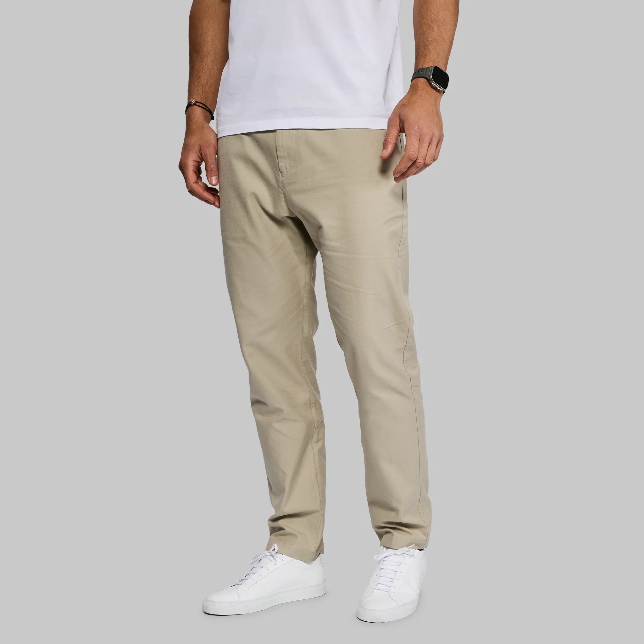 Indestructible Chinos. Sand edition