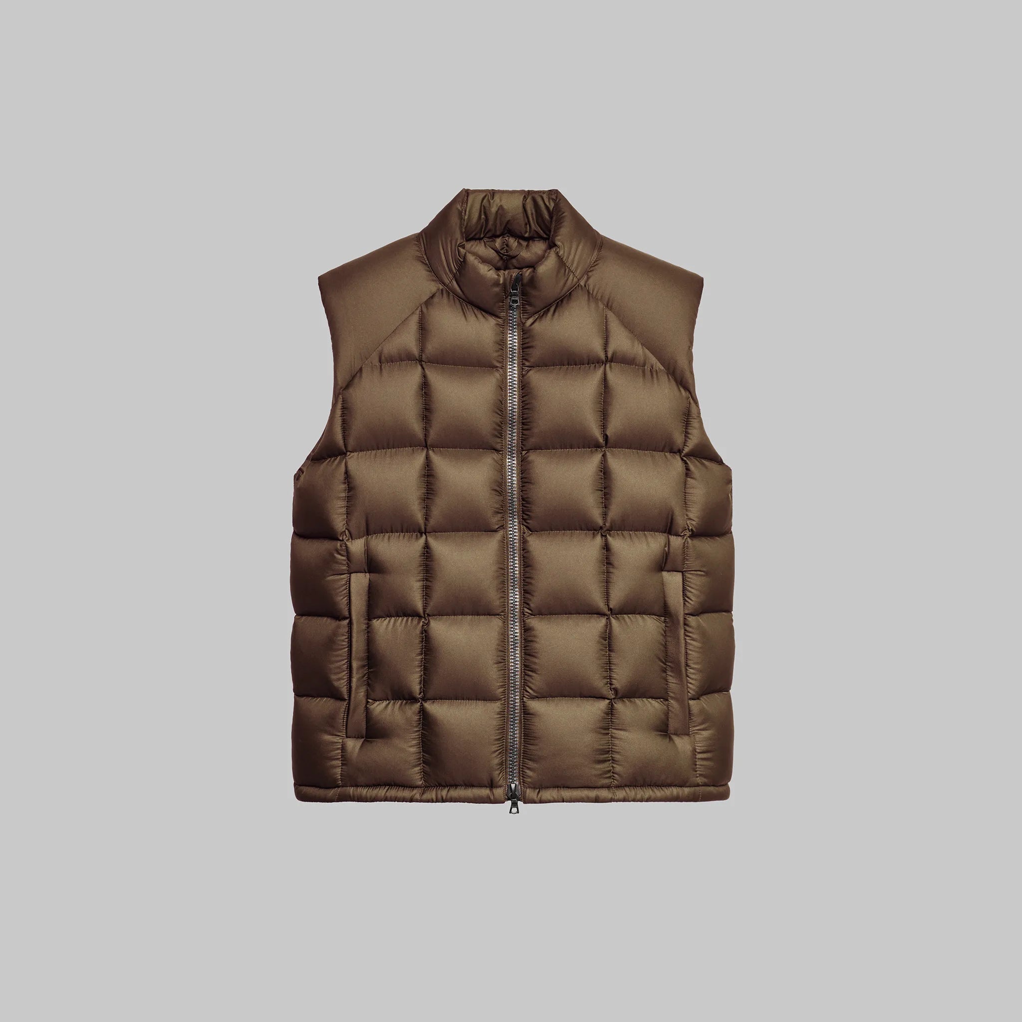 Eiderdown Vest - Fljót Valley Brown edition - Pre-Order
