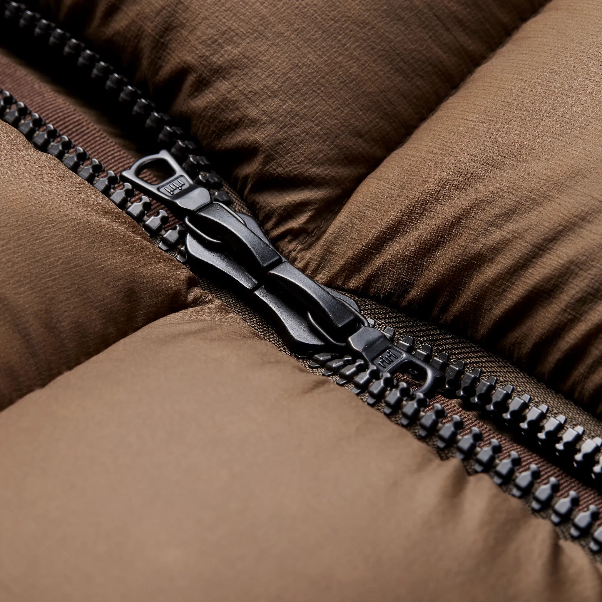 Eiderdown Winter Puffer - Fljót Valley Brown edition - Pre-Order