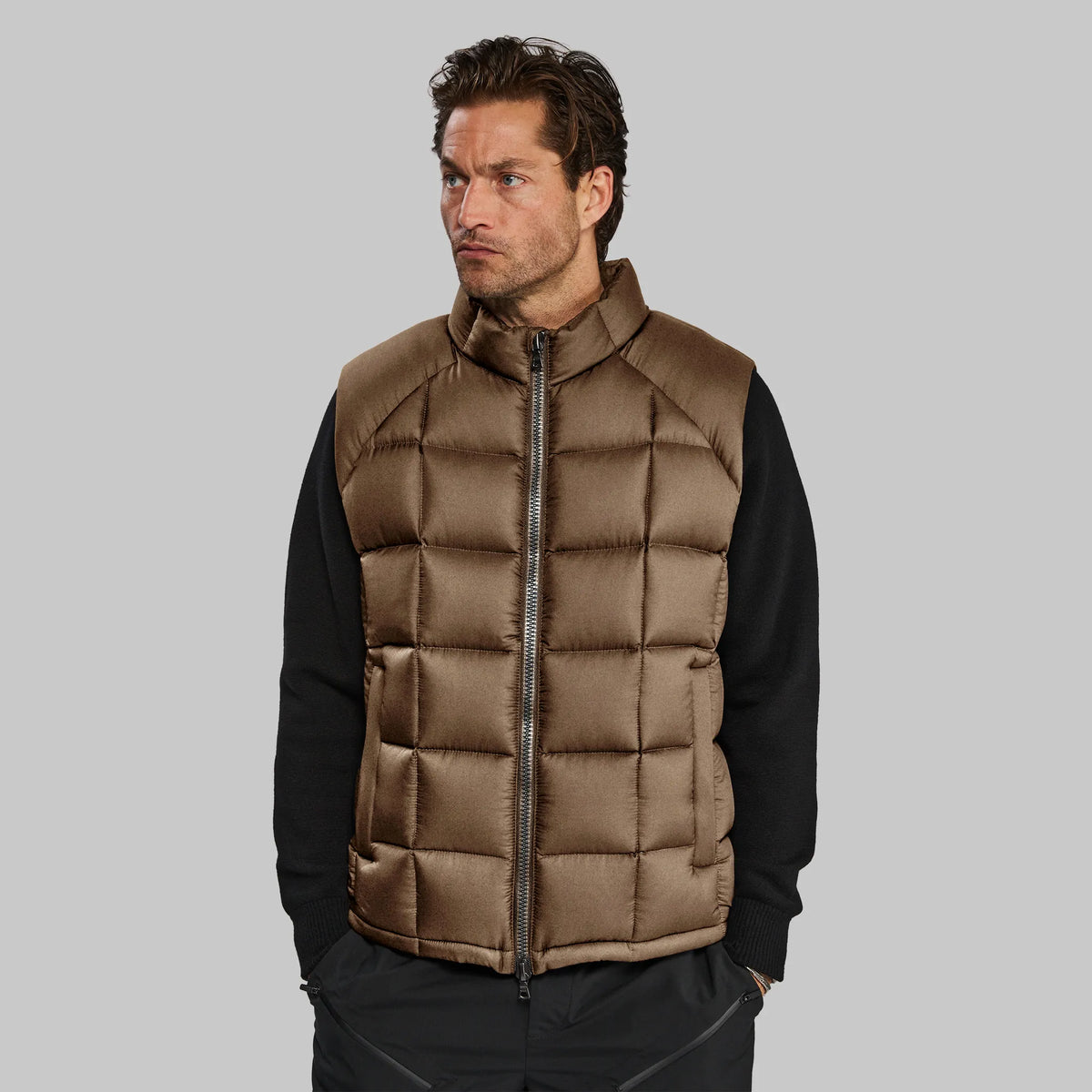 Eiderdown Vest - Fljót Valley Brown edition - Pre-Order