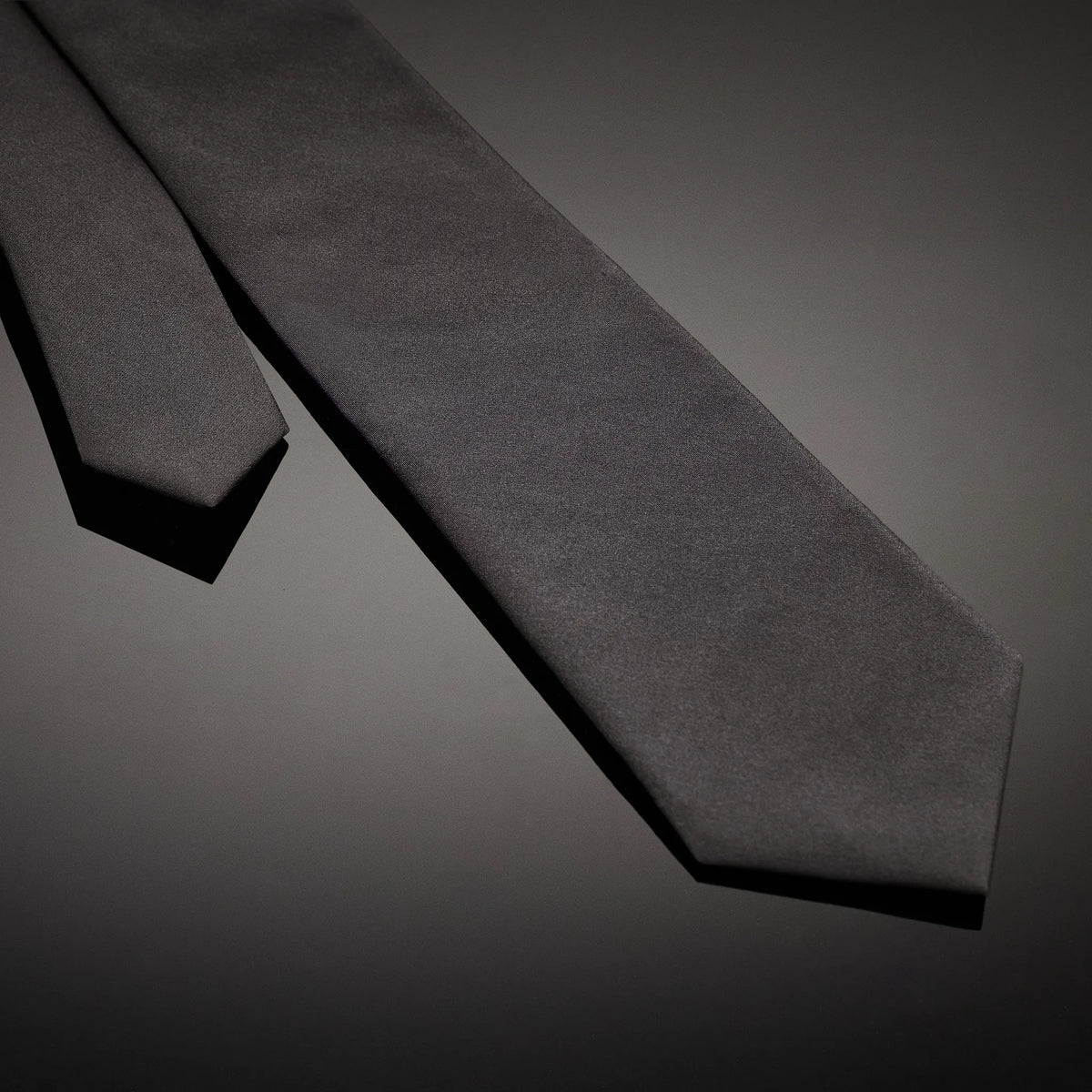 Graphene Tie