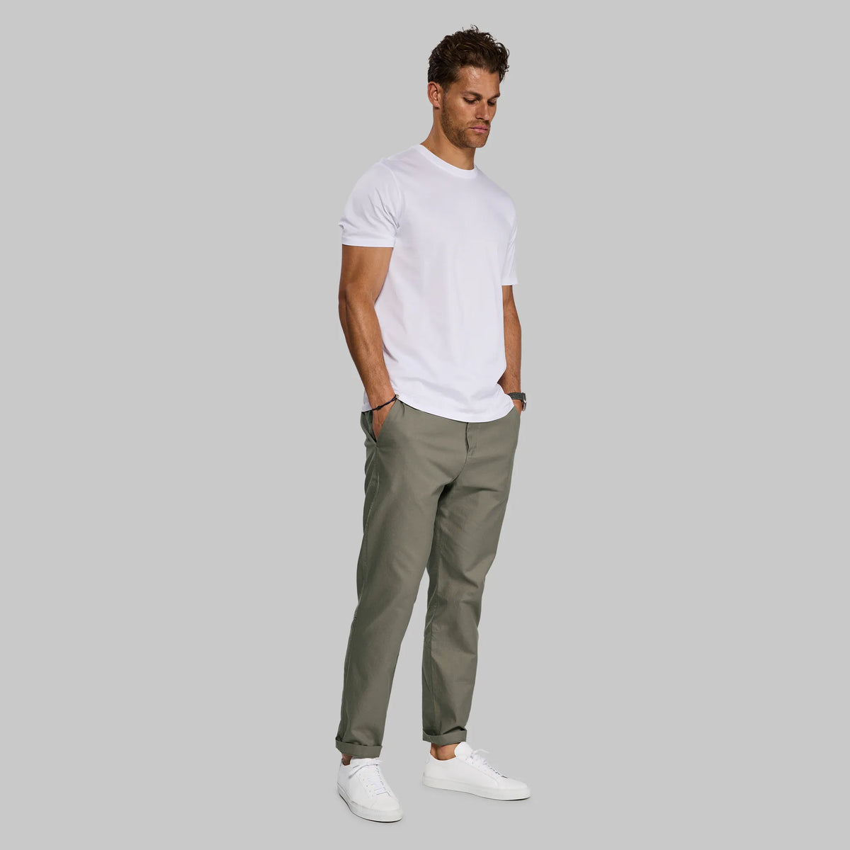 Indestructible Chinos. Khaki edition
