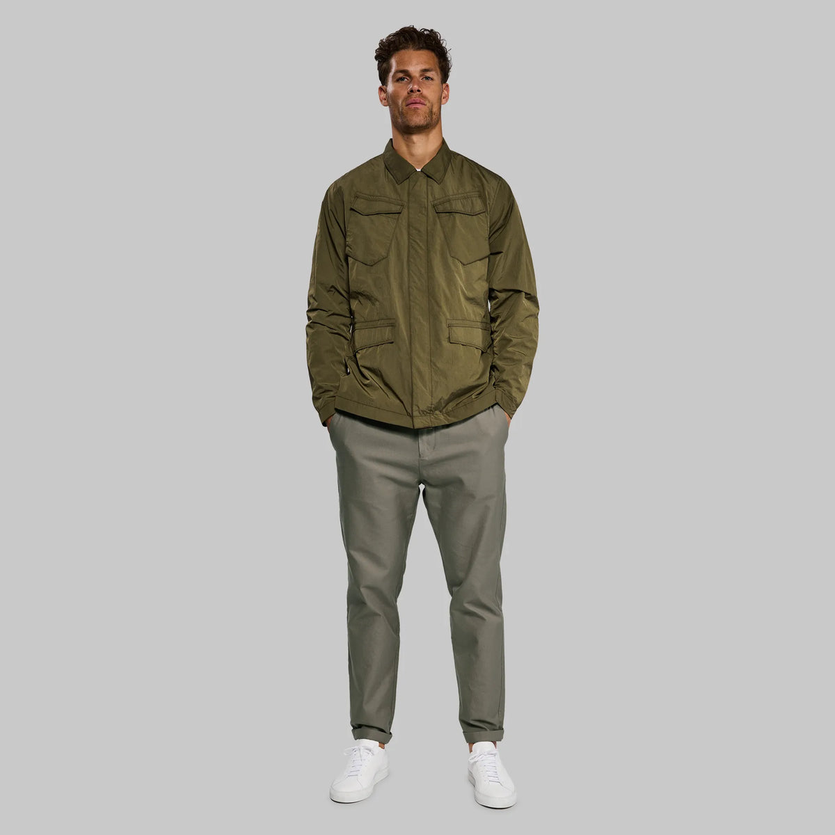 Indestructible Chinos. Khaki edition