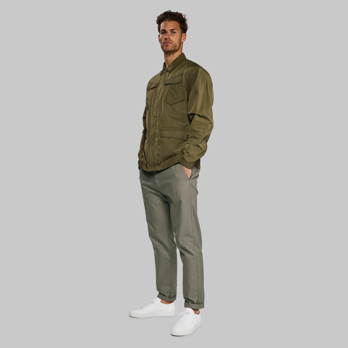 Indestructible Chinos. Khaki edition