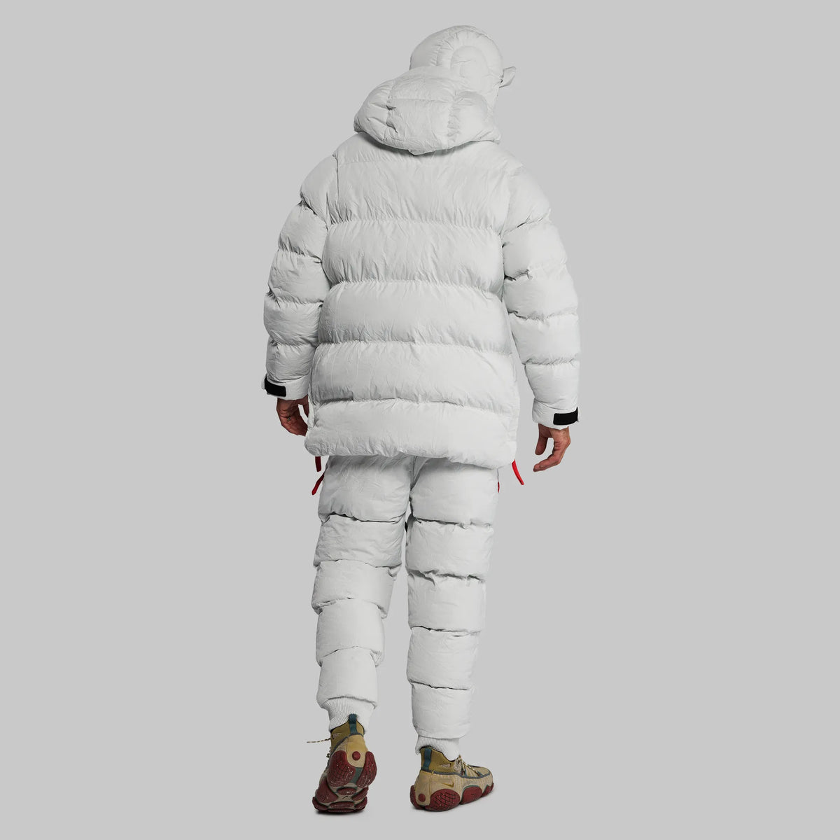Titan Puffer. White edition