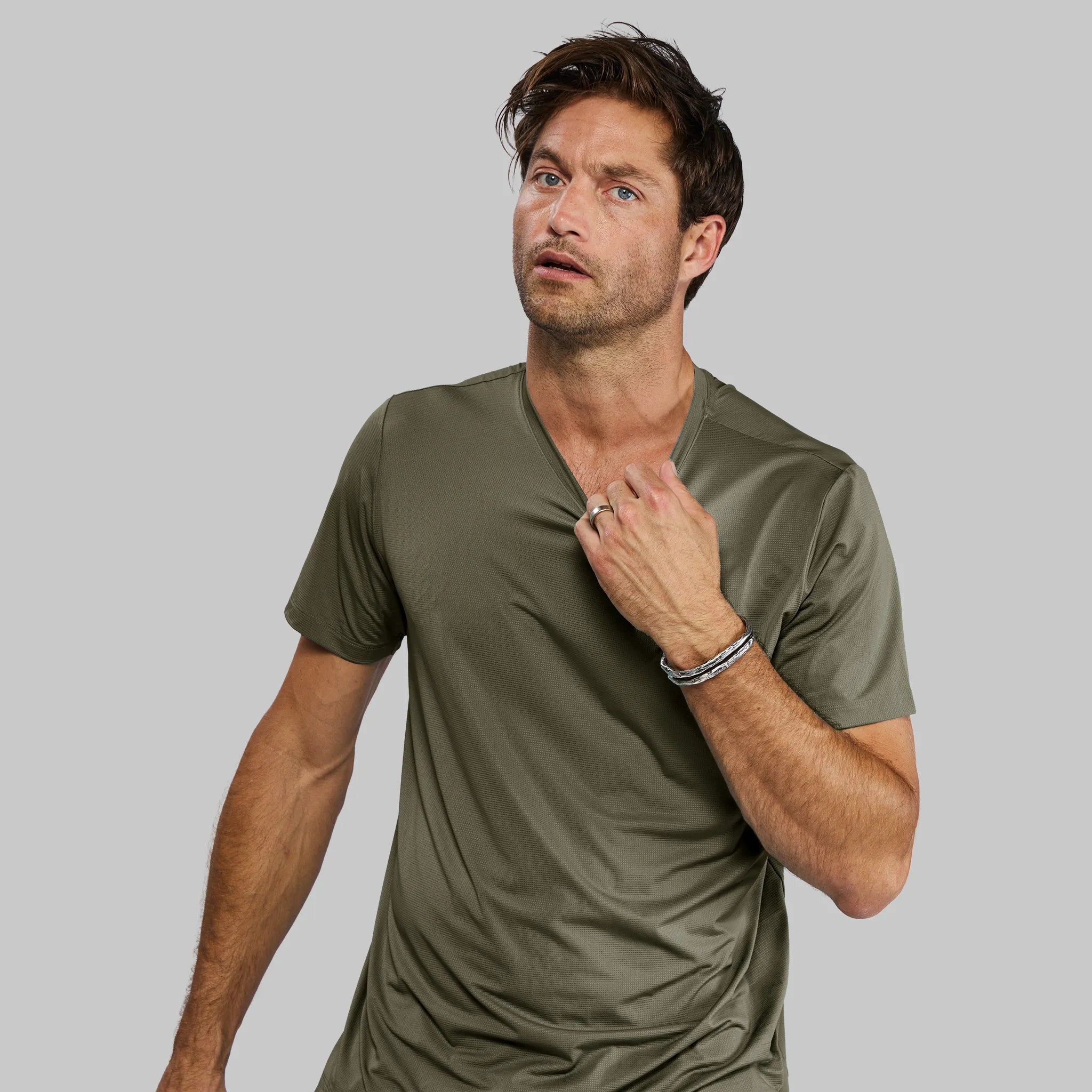 Ultralight T Shirt. Olive Night edition