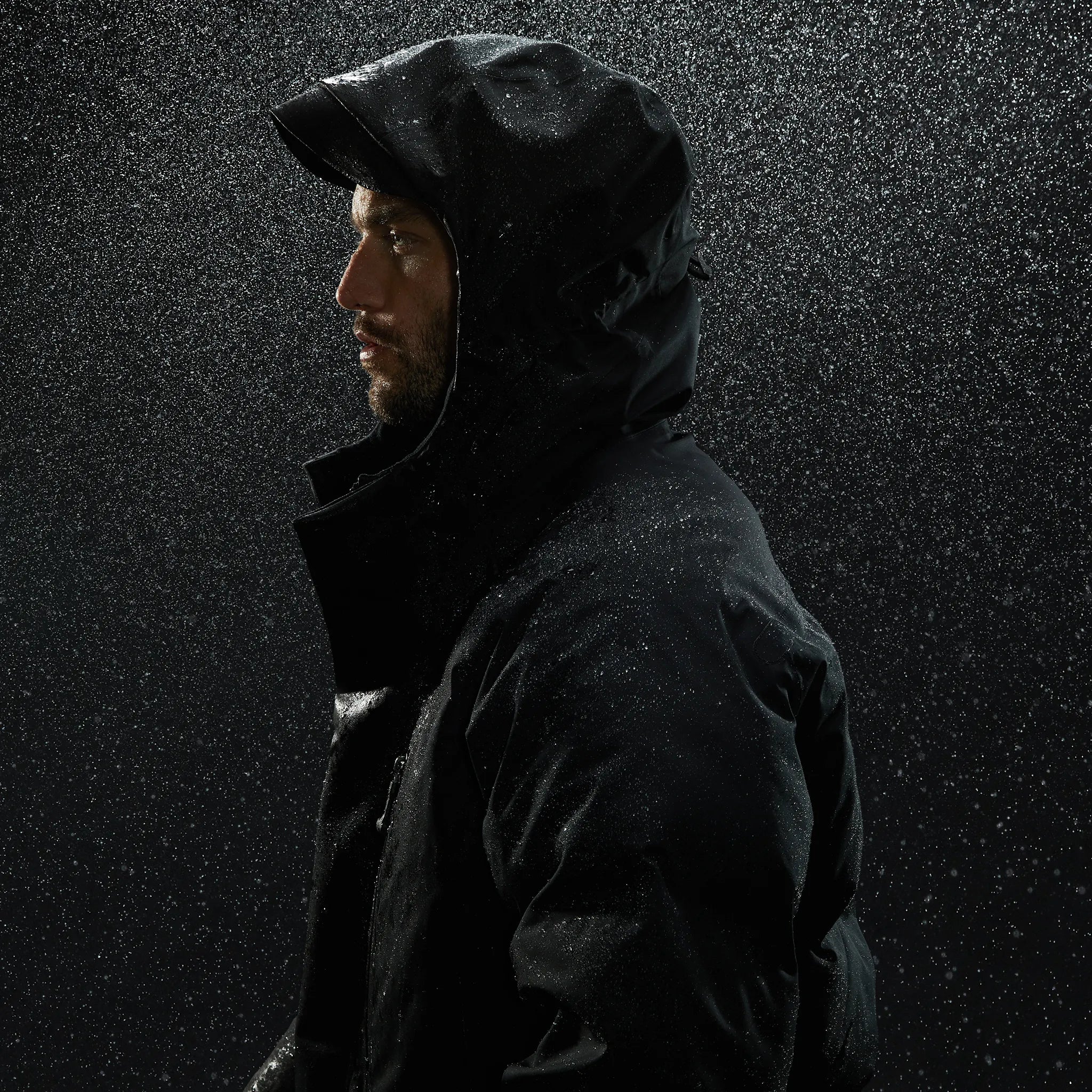 Waterfallproof Puffer. Black edition